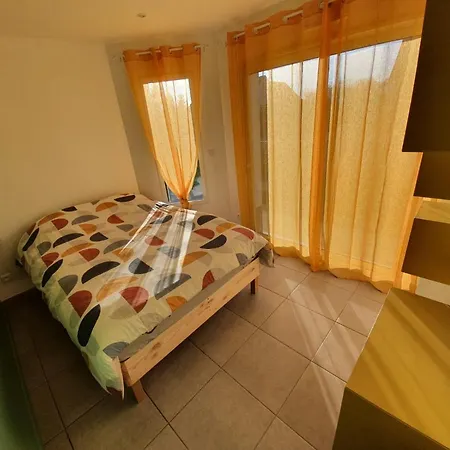 Grannedelin * Glicourt